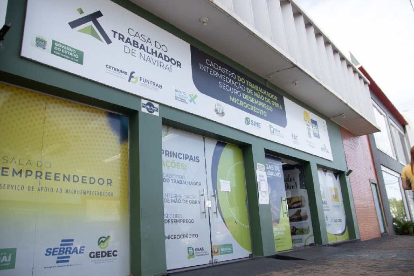 Casa do Trabalhador de Naviraí inicia junho com 147 vagas de emprego disponíveis